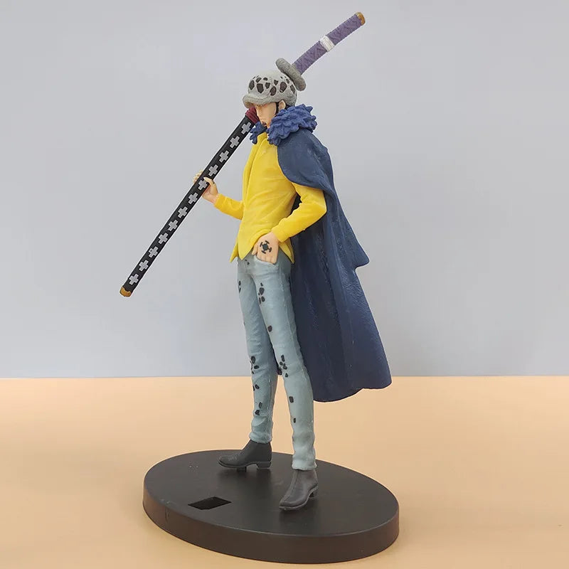 Anime Figura One Piece Law 20cm